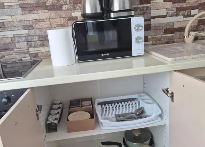 Compozitori Cu Parcare Si Balcon *