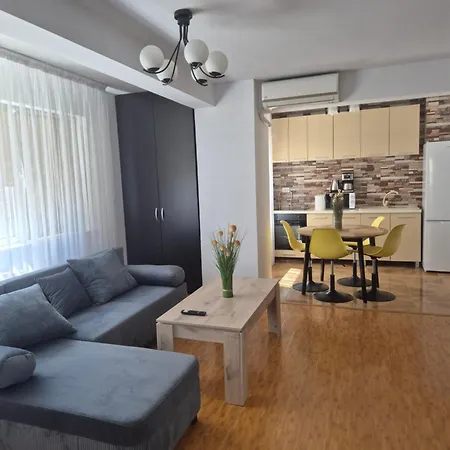 Compozitori Cu Parcare Si Balcon Constanţa