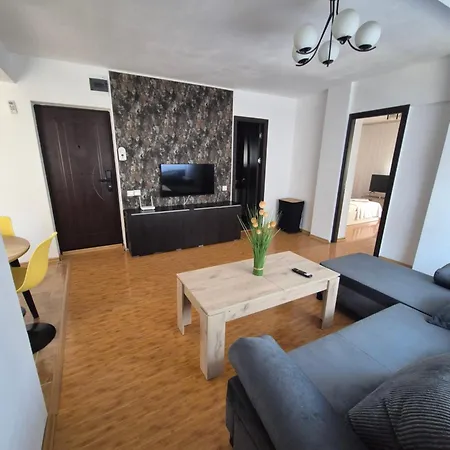 Compozitori Cu Parcare Si Balcon *