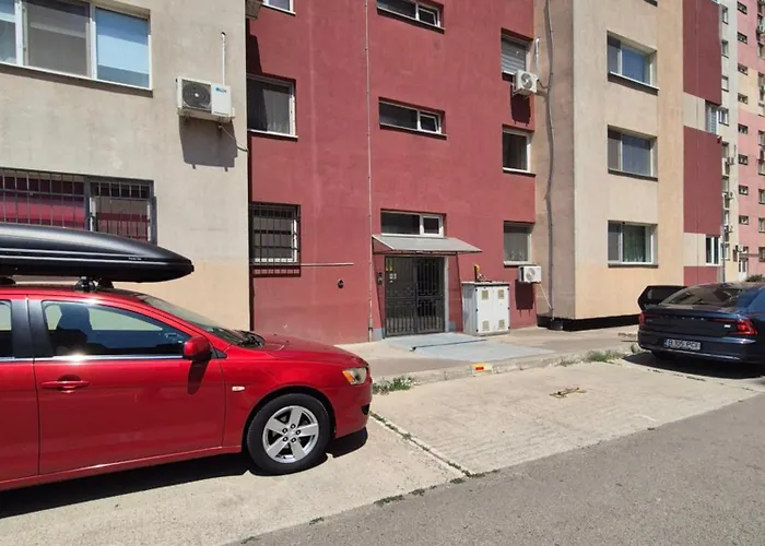 Compozitori Cu Parcare Si Balcon * Konstanca